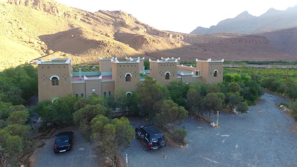 Kasbah Hotel Camping Jurassique Ifri ภายนอก รูปภาพ